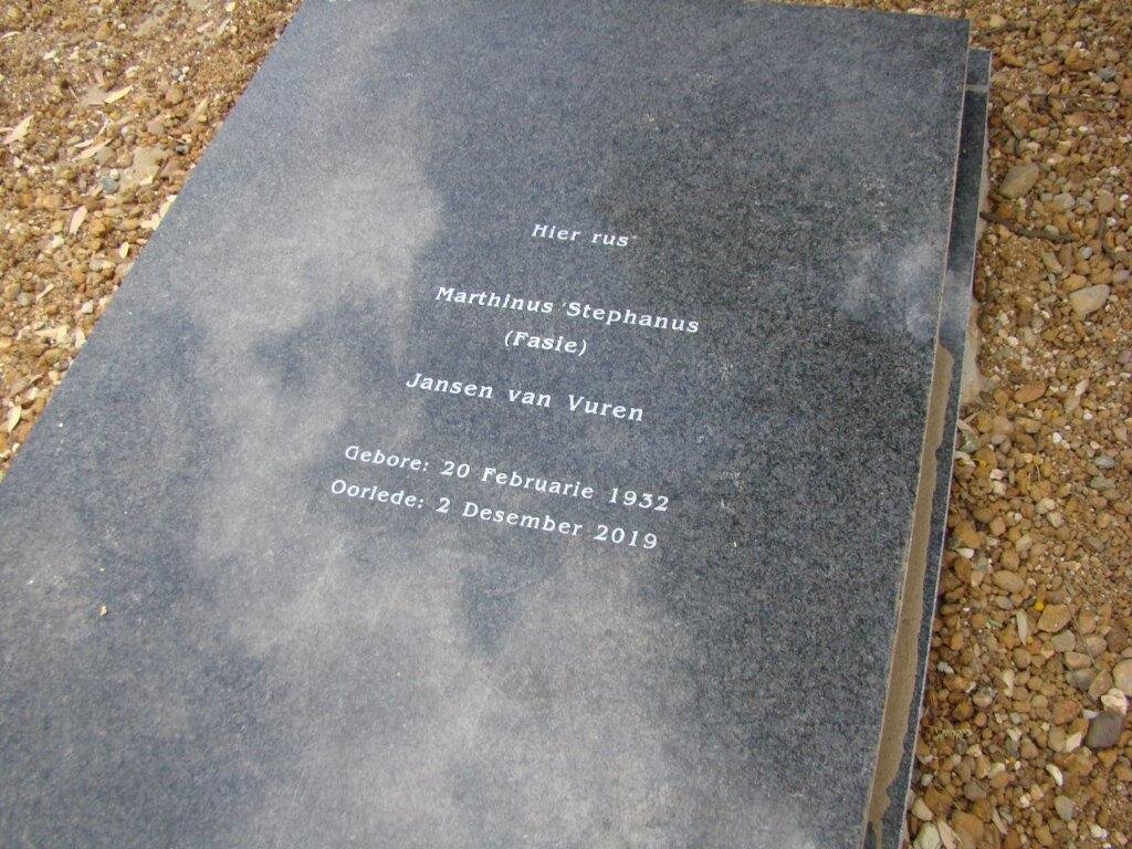 VUREN Marthinus Stephanus, Jansen van 1932-2019