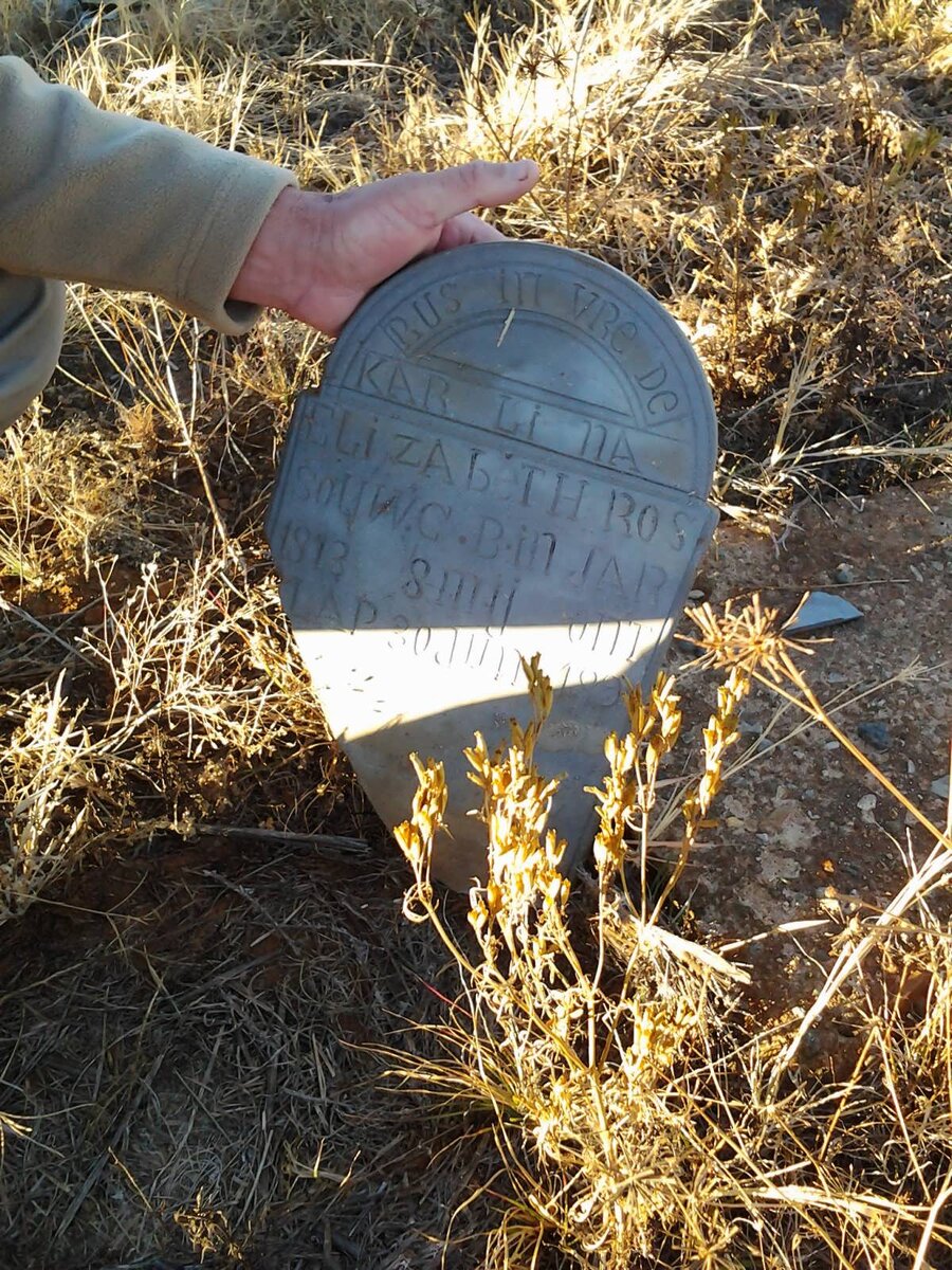 ROSSOUW Elizabeth 1913-1913