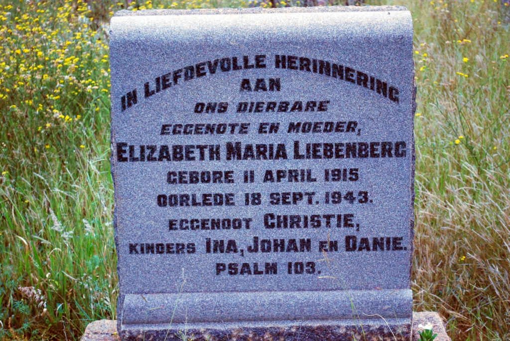 LIEBENBERG Elizabeth Maria 1915-1943
