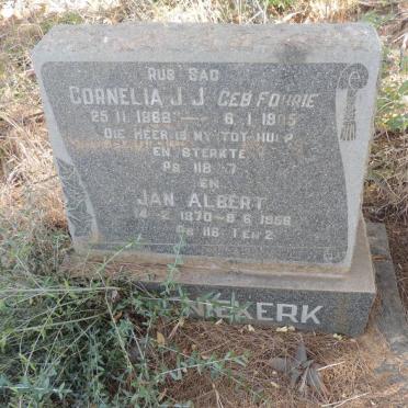 NIEKERK Jan Albert, van 1870-1956 &amp; Cornelia J.J. FOURIE 1868-1905