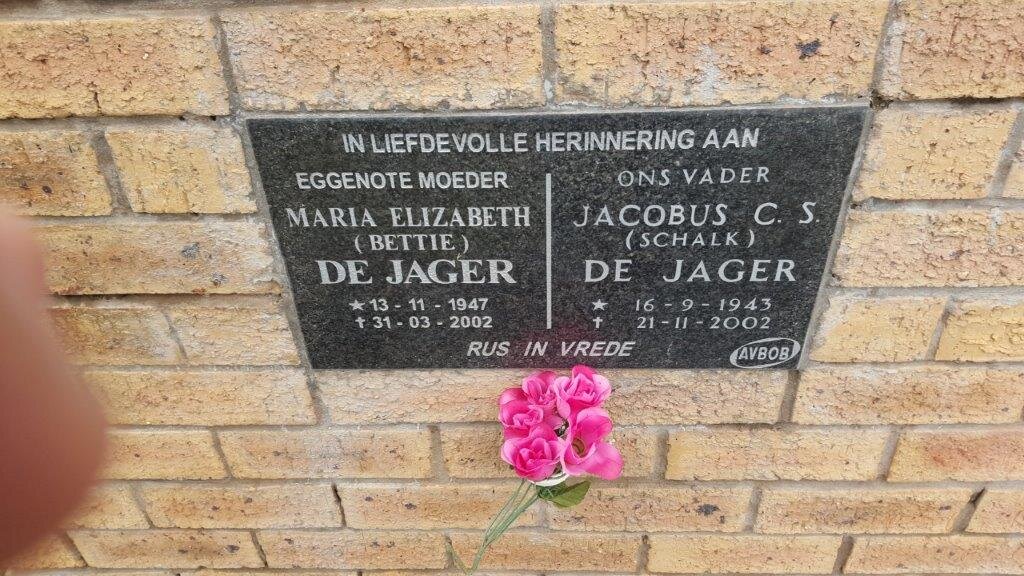 JAGER Jacobus C.S., de 1943-2002 &amp; Maria Elizabeth 1947-2002