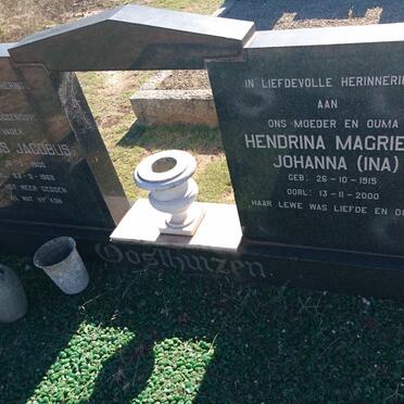 OOSTHUIZEN Marthinus Jacobus 1900-1969 &amp; Hendrina Magrieta Johanna 1915-2000