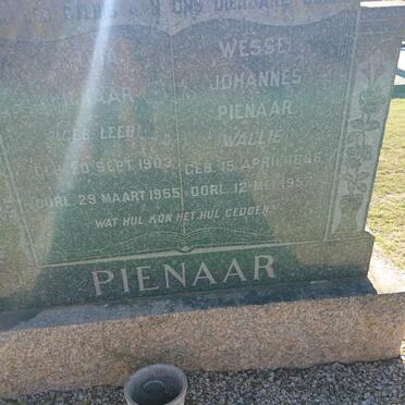 PIENAAR Wessel Johannes 1886-1957 &amp; Sylvia LEEB 1903-1955