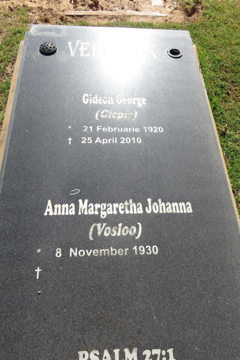 VERMAAK Gideon George 1920-2010 &amp; Anna Margaretha Johanna VOSLOO 1930-