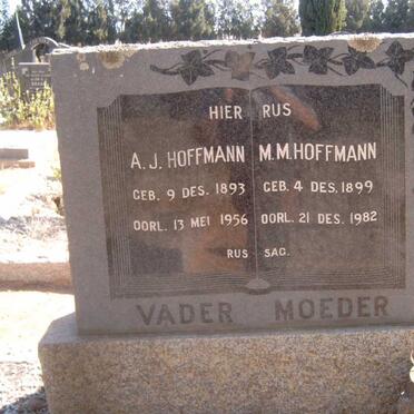 HOFFMANN A.J. 1893-1956 &amp; M.M. 1899-1982