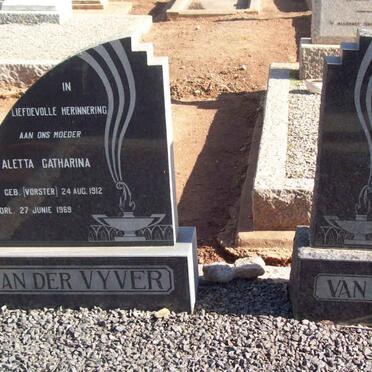 VYVER Izak Wilhelm J., van der 1906-1961 &amp; Aletta Catharina VORSTER 1912-1969
