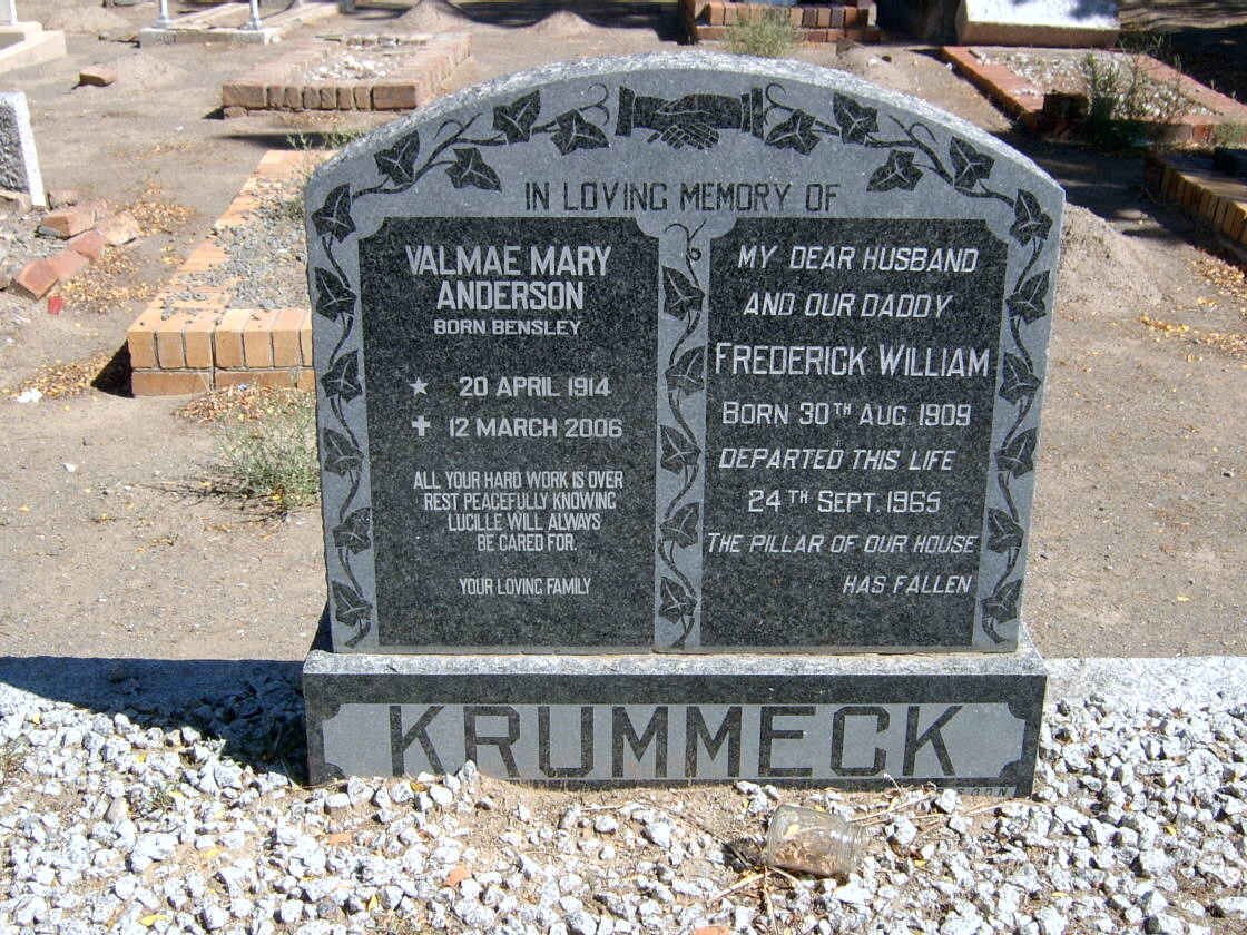 KRUMMECK Frederick William 1909-1965 &amp; Valmae Mary Anderson BENSLEY 1914-2006
