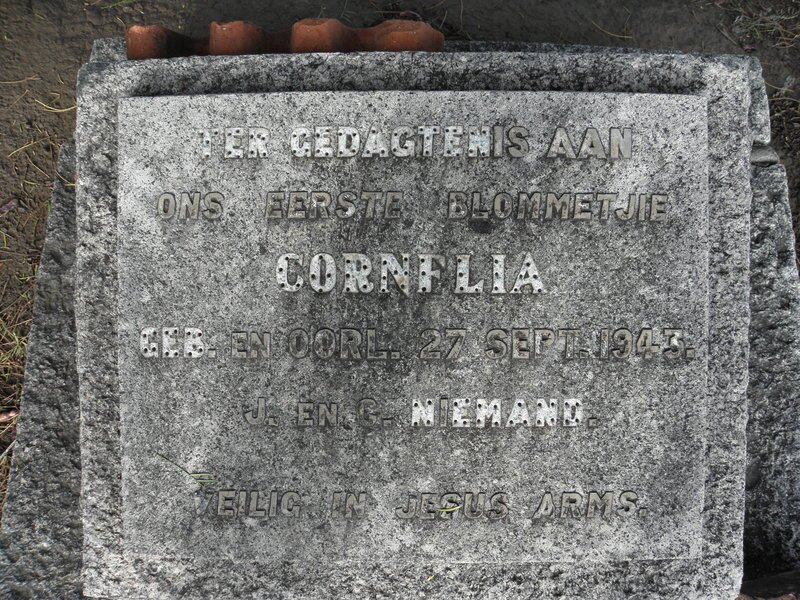 NIEMAND Cornelia 1943-1943