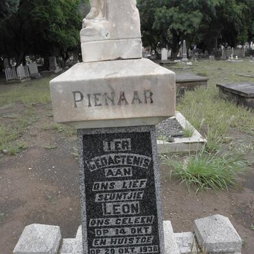 PIENAAR Leon 1938-1938