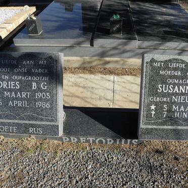 PRETORIUS Andries B.G. 1905-1986 &amp; Susanna F. NIEUWOUDT 1914-1993
