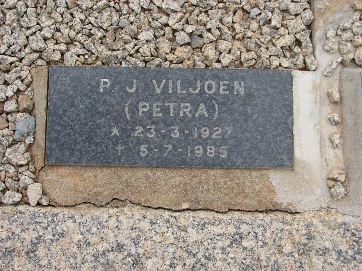 VILJOEN P.J. 1927-1985