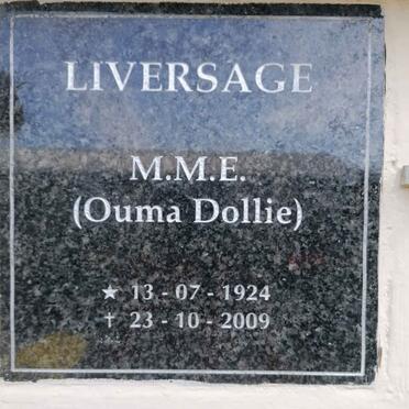 LIVERSAGE M.M.E 1924-2009