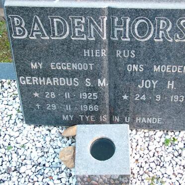 BADENHORST Gerhardus S.M. 1925-1986 &amp; Joy H. 1934-