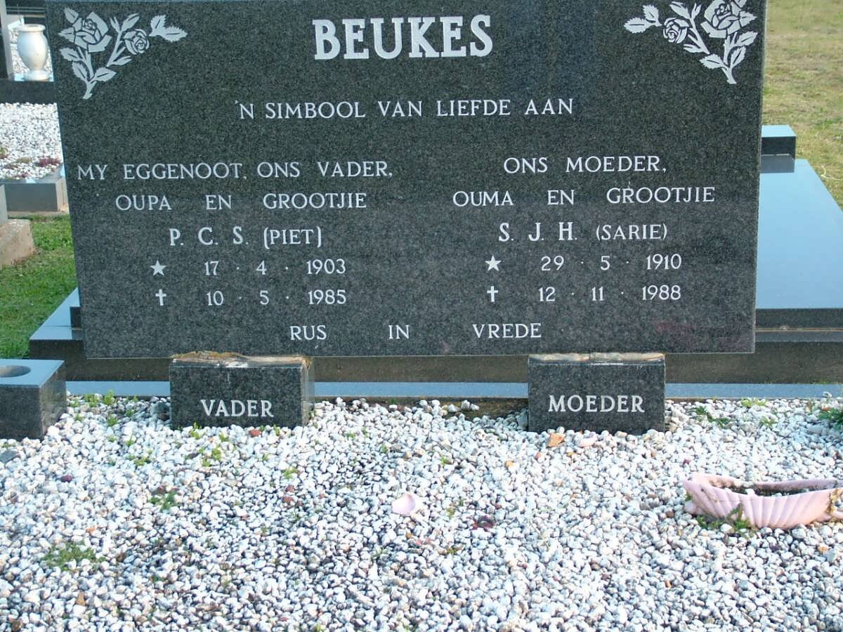 BEUKES P.C.S. 1903-1985 &amp; S.J.H. 1910-1988