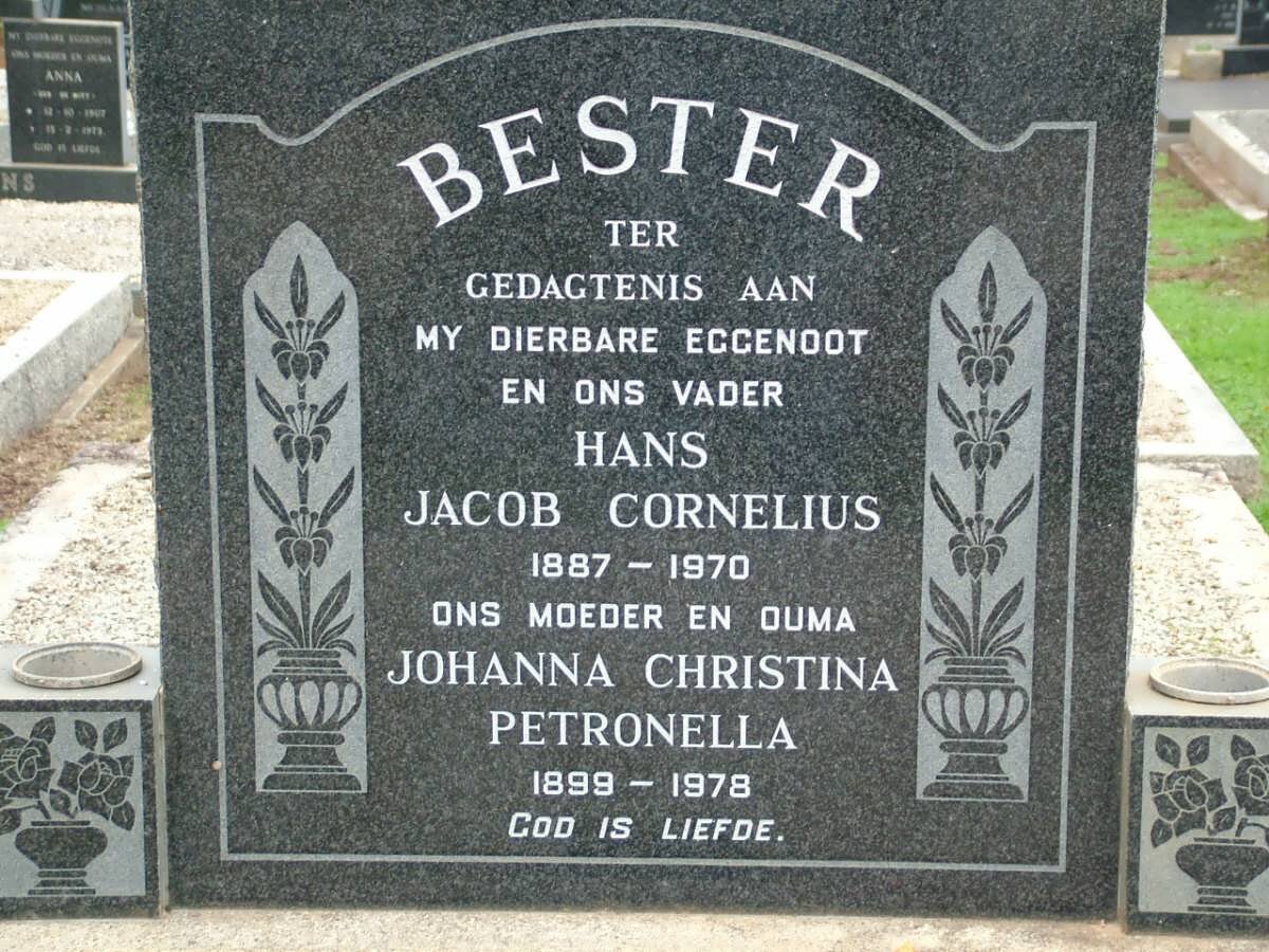 BESTER Hans Jacob Cornelius 1887-1970 &amp; Johanna Christina Petronella 1899-1978