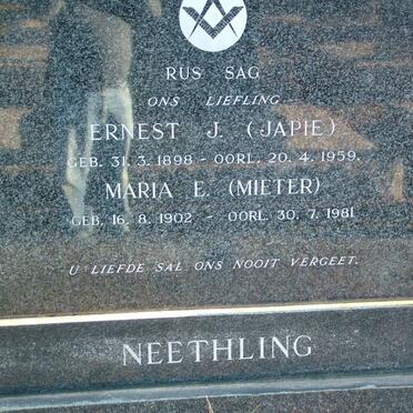 NEETHLING Ernest J. 1898-1959 &amp; Maria E. 1902-1981