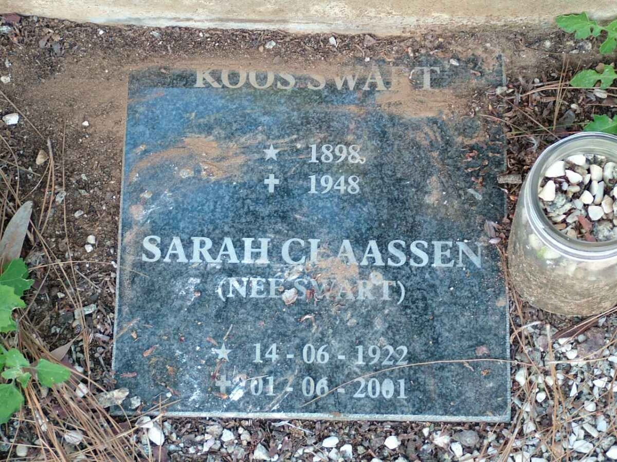 SWART Koos 1898-1948 :: CLAASSEN Sarah nee SWART 1922-2001