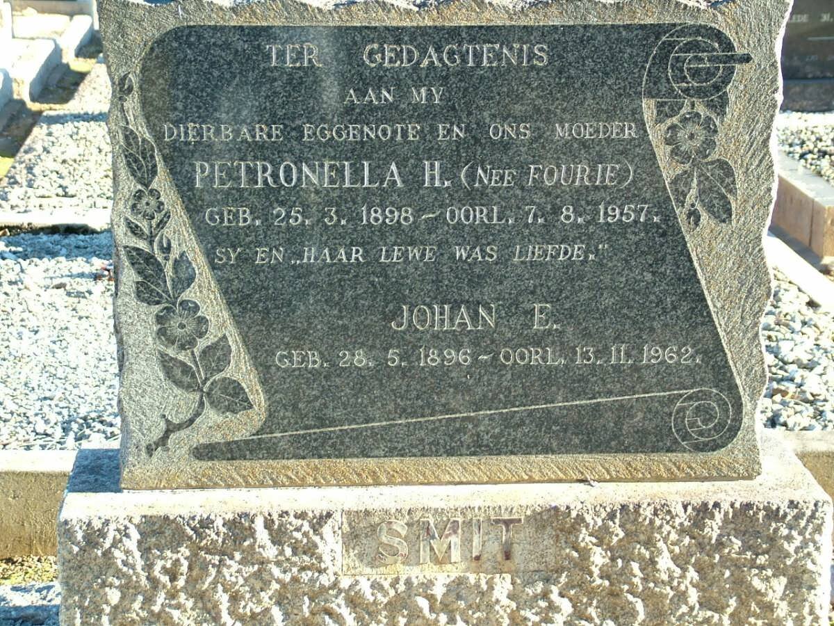 SMIT Johan E. 1896-1962 &amp; Petronella H. FOURIE 1898-1957