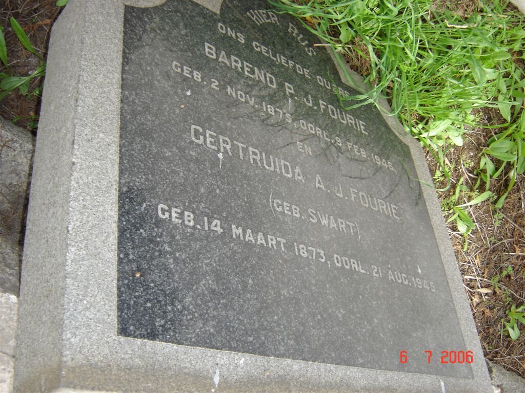 FOURIE Barend P. 1875-1946 &amp; Gertuida A.J. SWART 1873-1945
