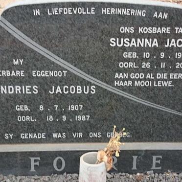 FOURIE Andries Jacobus 1907-1987 &amp; Susanna Jacoba 1922-2008