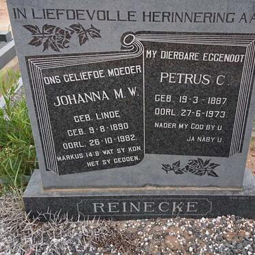 REINECKE Petrus C. 1887-1973 &amp; Johanna M.W. LINDE 1890-1982