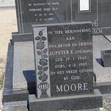 MOORE Jupeter E. 1945-1985