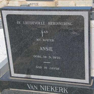 NIEKERK Ansie, van -1970