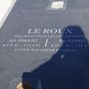 ROUX Fanie, le 1924-2009 &amp; Bikkie 1930-1987