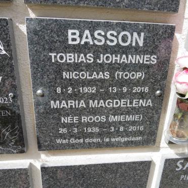 BASSON Tobias Johannes 1932-2016 & Maria Magdalena ROOS 1935-2016