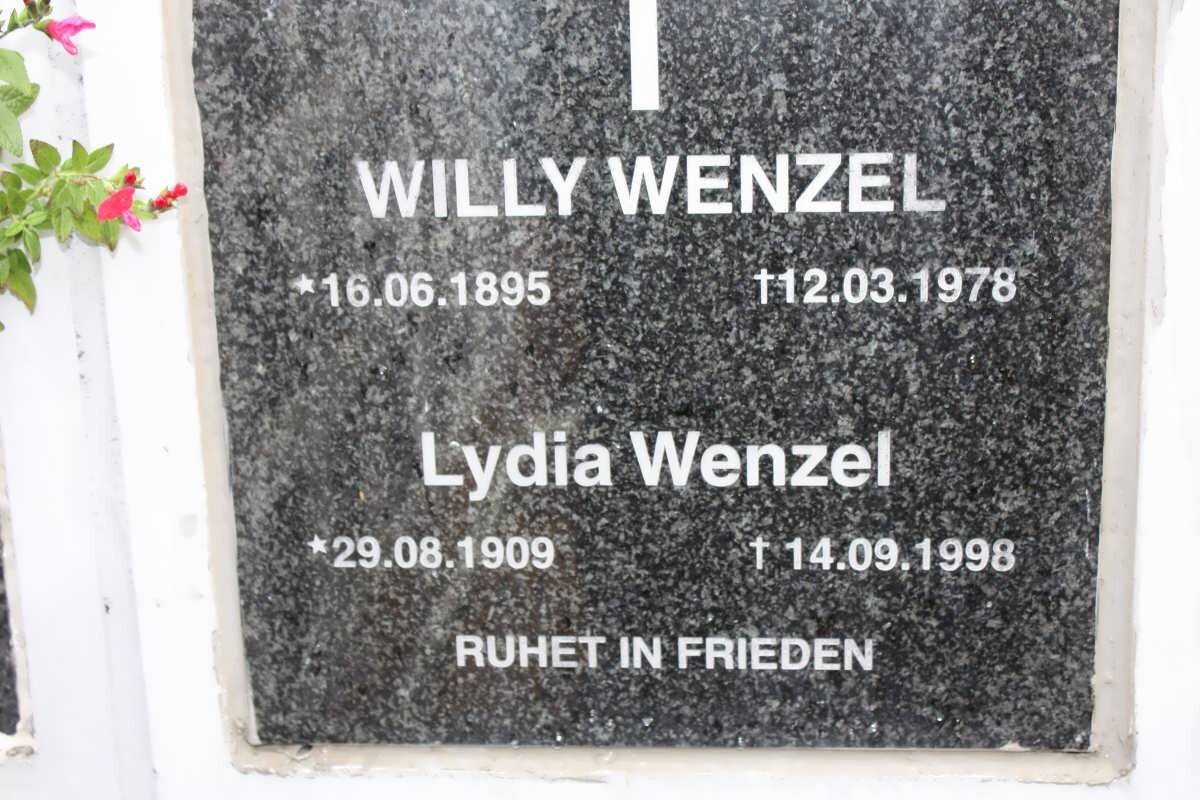 WENZEL Willy 1895-1978 &amp; Lydia 1909-1998