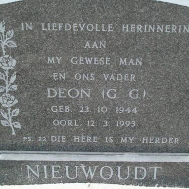 NIEUWOUDT G.G. 1944-1993