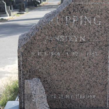 R - Vanne :: Surnames - R