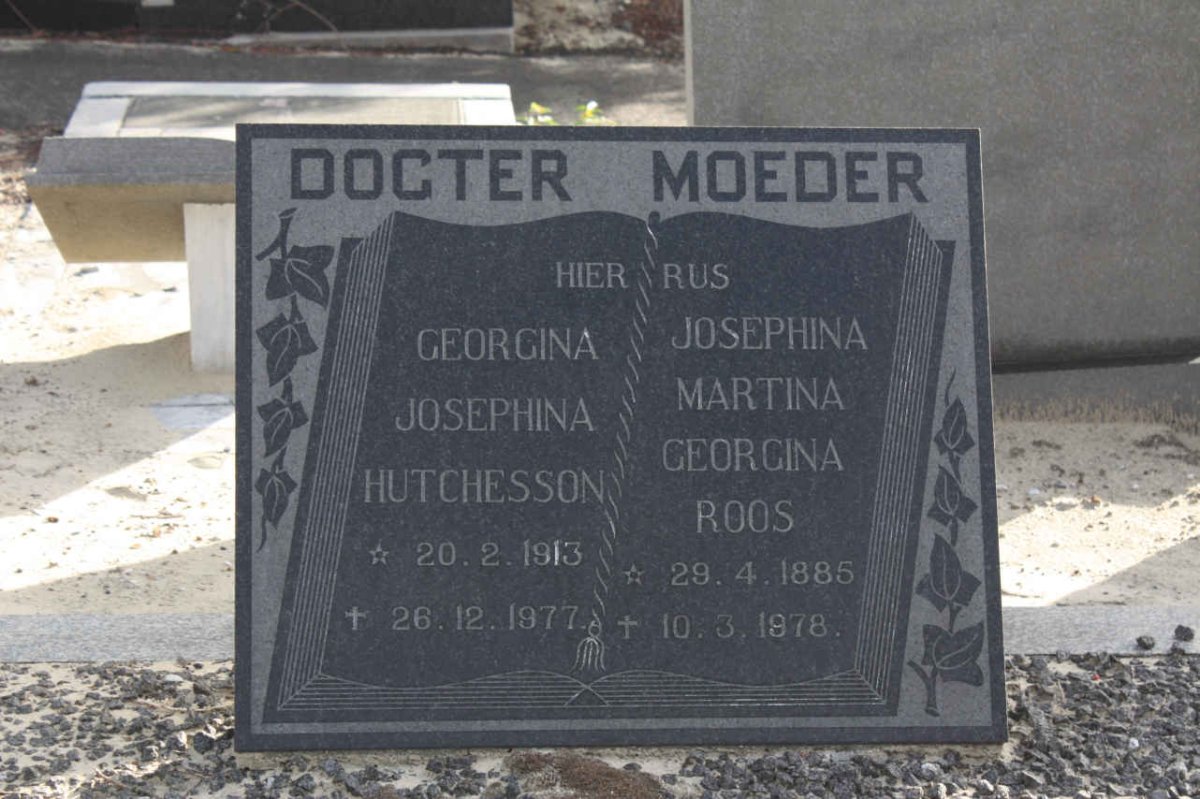 ROOS Josephina Martina Georgina 1885-1978 :: HUTCHESSON Georgina Josephina 1913-1977