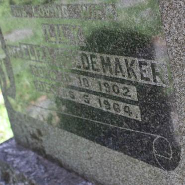 DANIELS Daniel Josiah 1898-1950 &amp; Eliza HOEDEMAKER 1902-1964