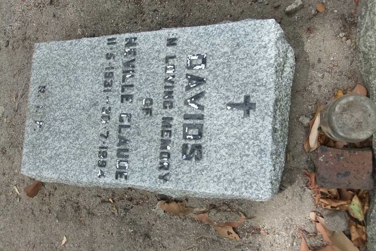 DAVIDS Neville Claude 1931-1994