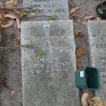 ROBERTS Noel Ernest 1912-2000 :: GREEFF Raymond Leyland 1940-19??