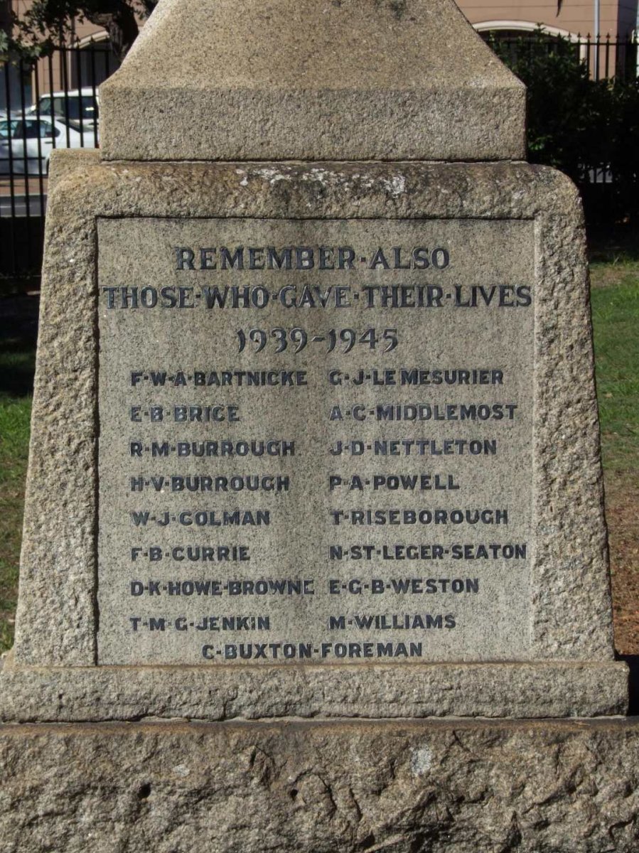 World War Memorial 1939-1945