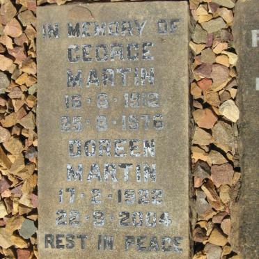 MARTIN George 1912-1976 &amp; Doreen 1922-2004