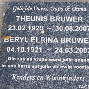 BRUWER Theunis 1920-2007 &amp; Beryl Elrina 1921-2007