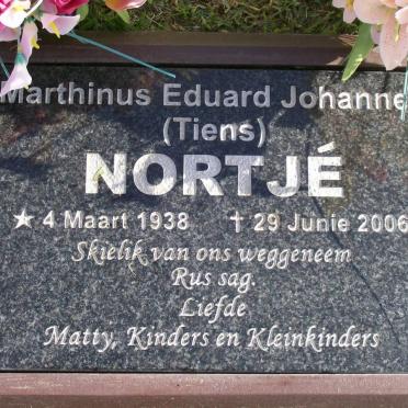 NORTJE Marthinus Eduard Johannes 1938-2006