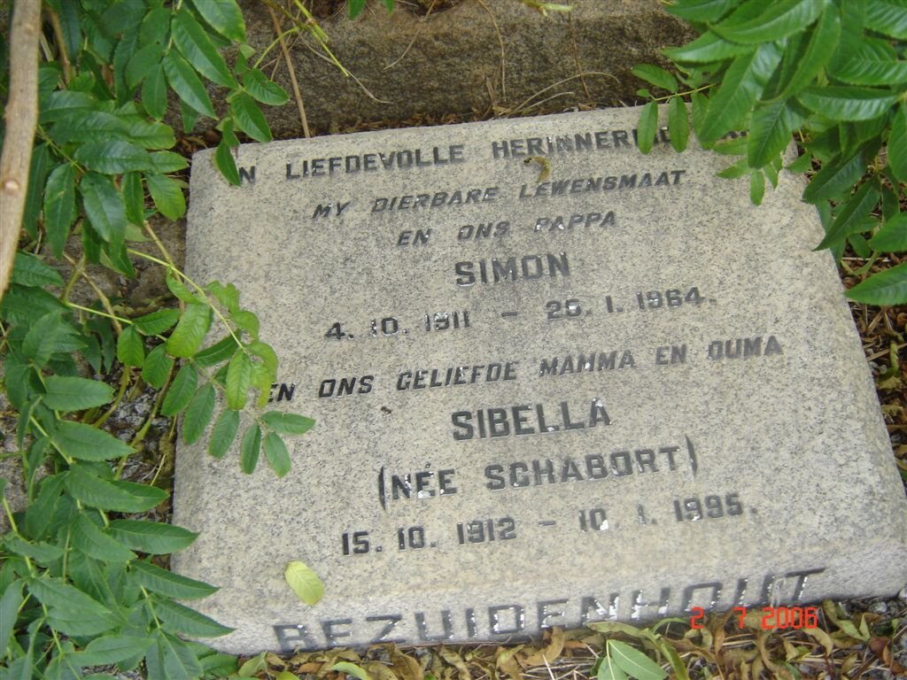 BEZUIDENHOUT Simonn 1911-1964 &amp; Sibella SCHABORT 1912-1995