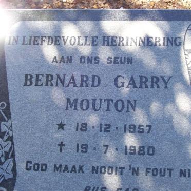 MOUTON Bernard Garry 1957-1980