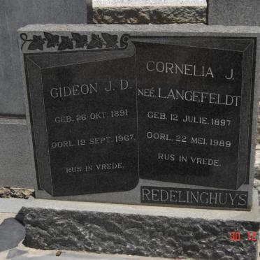 REDELINGHUYS Gideon J.D. 1891-1967 &amp; Cornelia J. LANGEFELDT 1897-1989