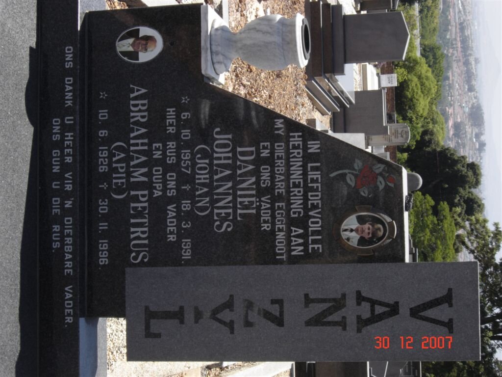 ZYL Abraham Petrus, van 1926-1996 :: VAN ZYL Daniel Johannes 1957-1991