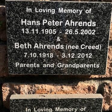 AHRENDS Hans Peter 1905-2002 &amp; Beth CREED 1918-2012 :: RITCHIE Barbara Ahrends 1951-2017