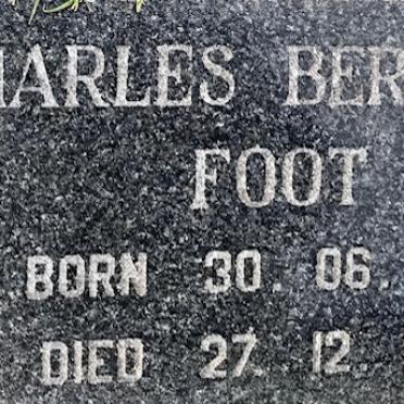 F - Vanne :: Surnames - F