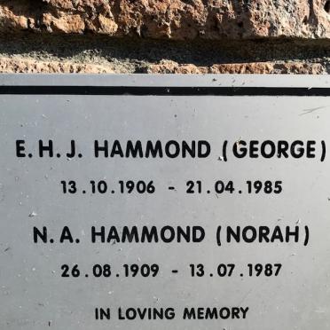HAMMOND E.H.J. 1906-1985 &amp; N.A. 1909-1987