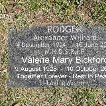 RODGER Alexander William 1924-2012 :: BICKFORD Valerie Mary 1928-2020
