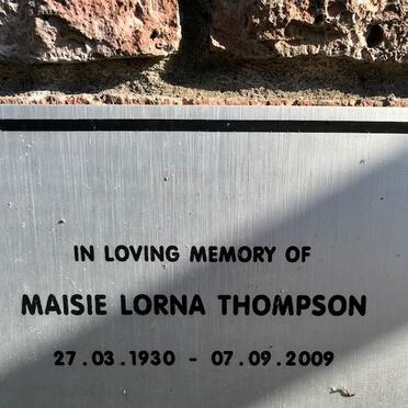 THOMPSON Maisie Lorna 1930-2009