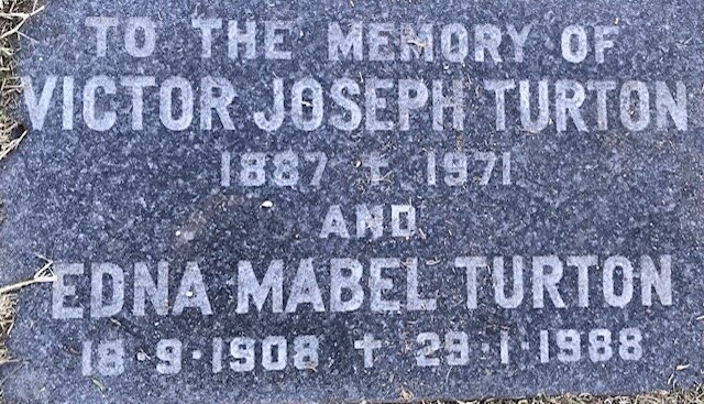 TURTON Victor Joseph 1887-1971 &amp; Edna Mabel 1908-1988